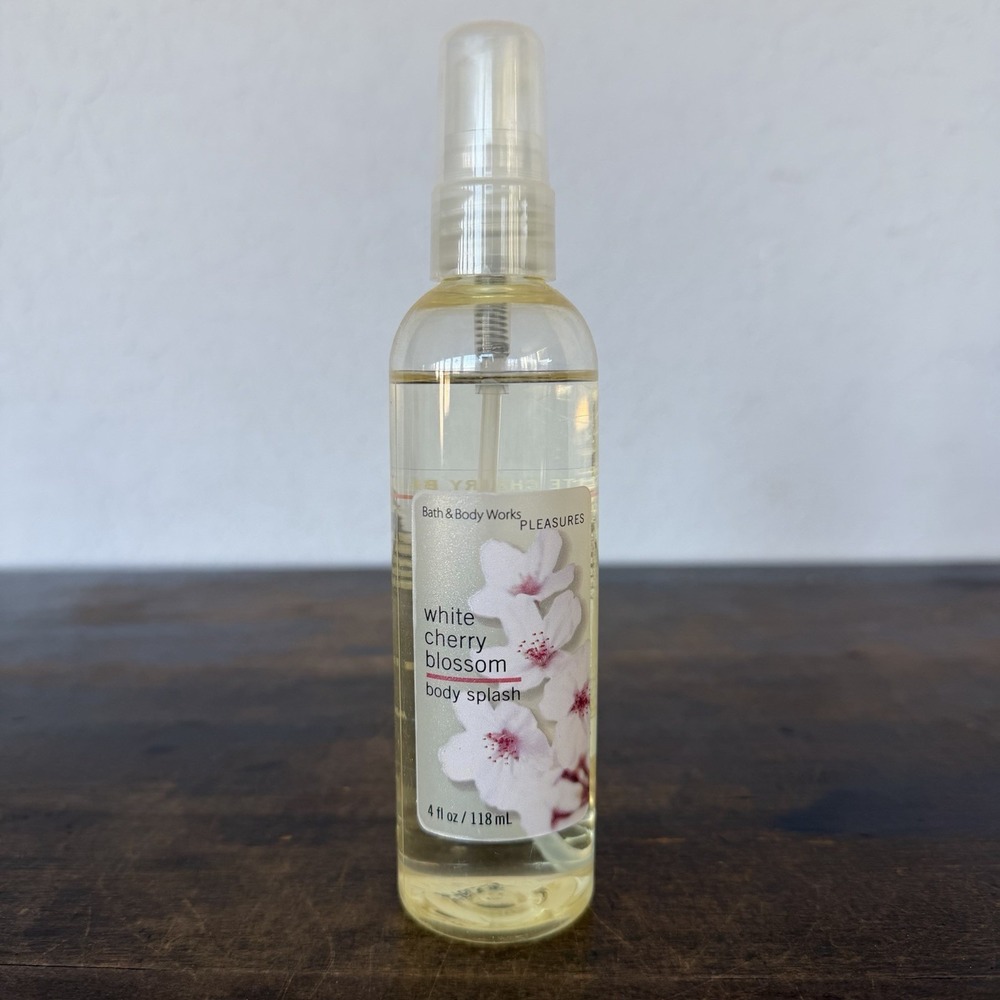 Bath & Body Works Pleasures White Cherry Blossom 4oz Body Splash Spray Floral